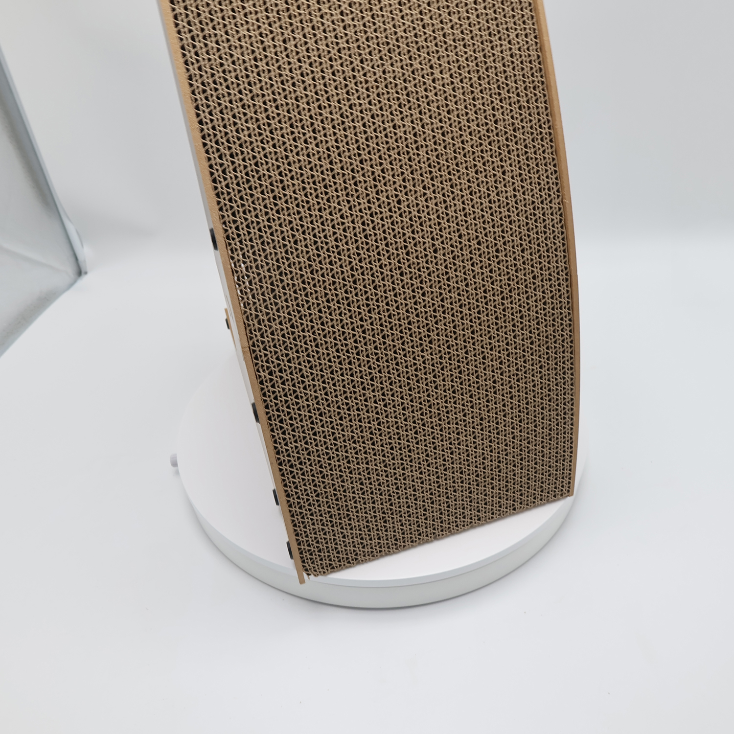 Curved Vertical Cat Scratching Post