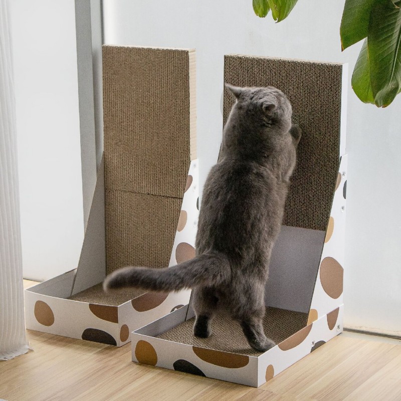 Sophisticated Wall-Mounted Cat Scratcher