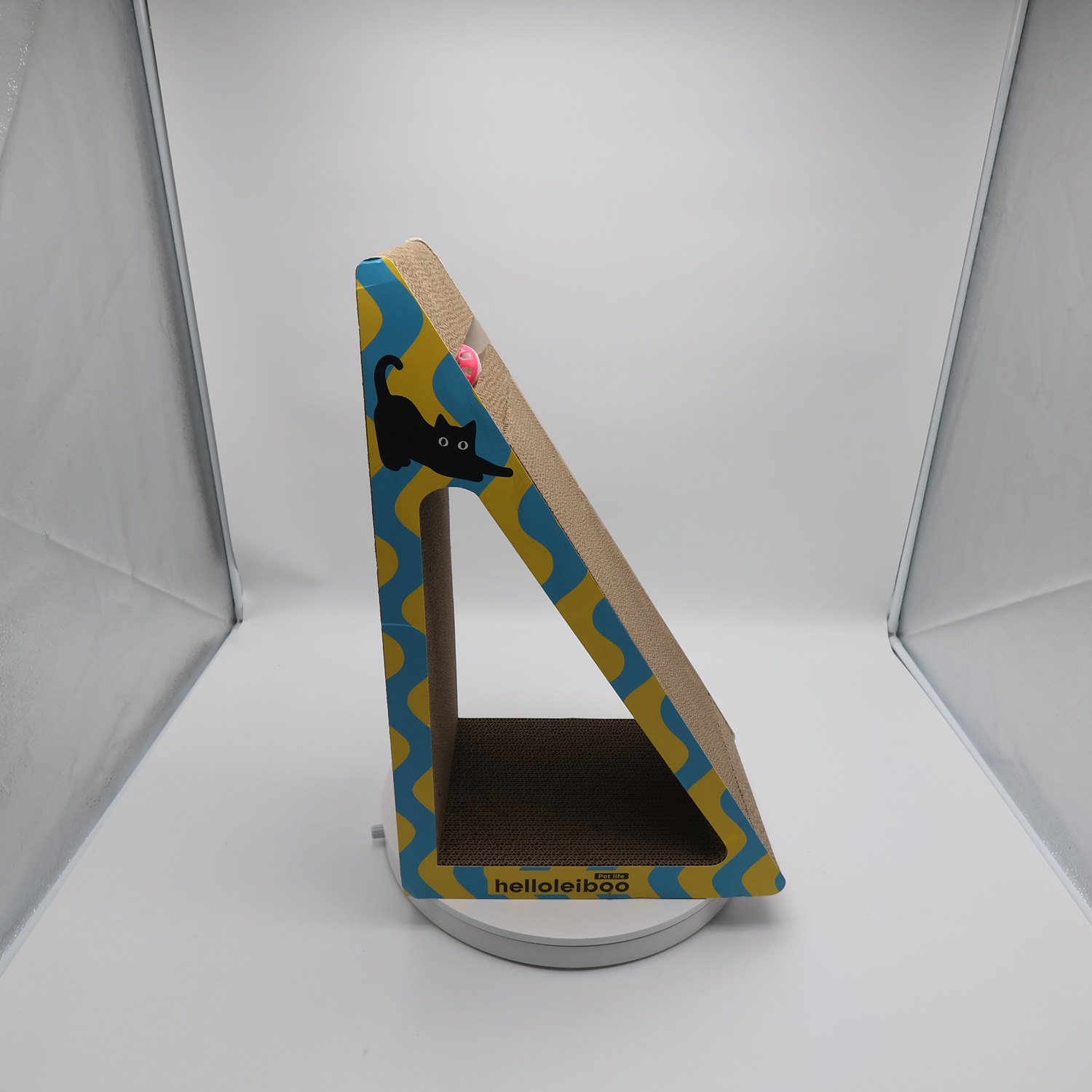 Triangular Upright Cat Scratching Post